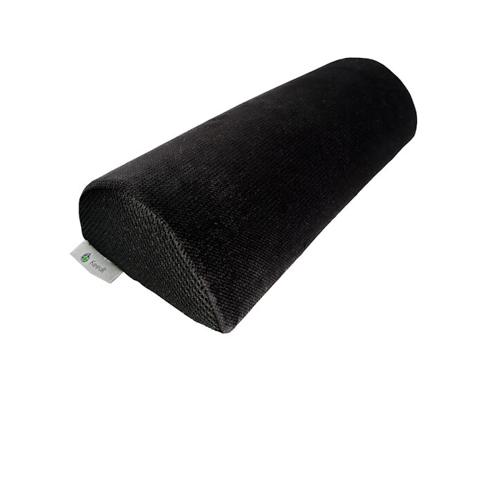Półwałek czarny 700x850